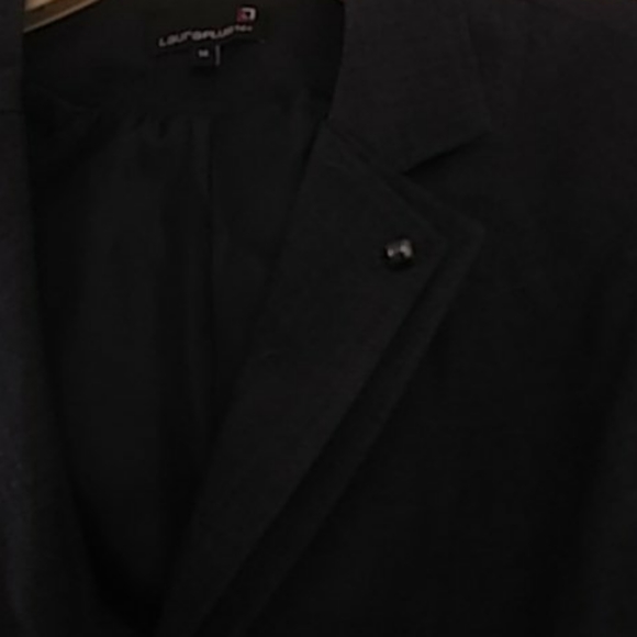 Wpmens Blazer - Picture 3 of 3